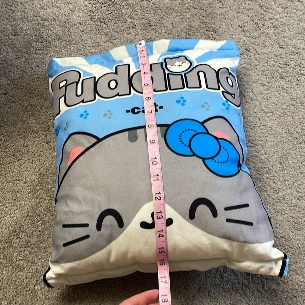 Pudding Cat Blue Zipper Pillow Pouch With 8 Mini Plush Kittens - Picture 7 of 8